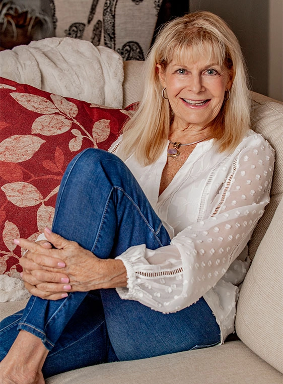 Hunter Douglas Dealer Image