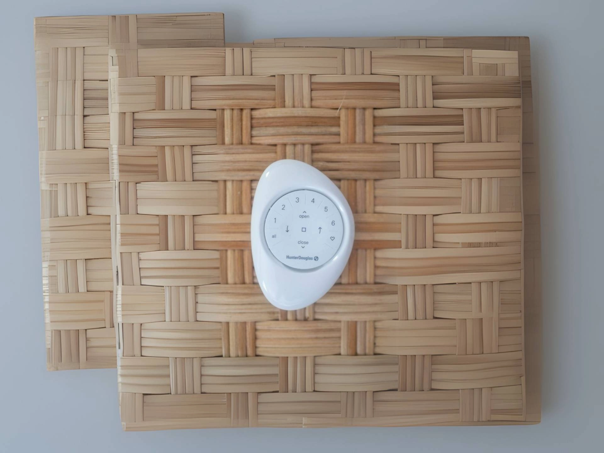 photo: 10025753-banner-these-motorized-blinds-operate-with-a-remote-control.jpg