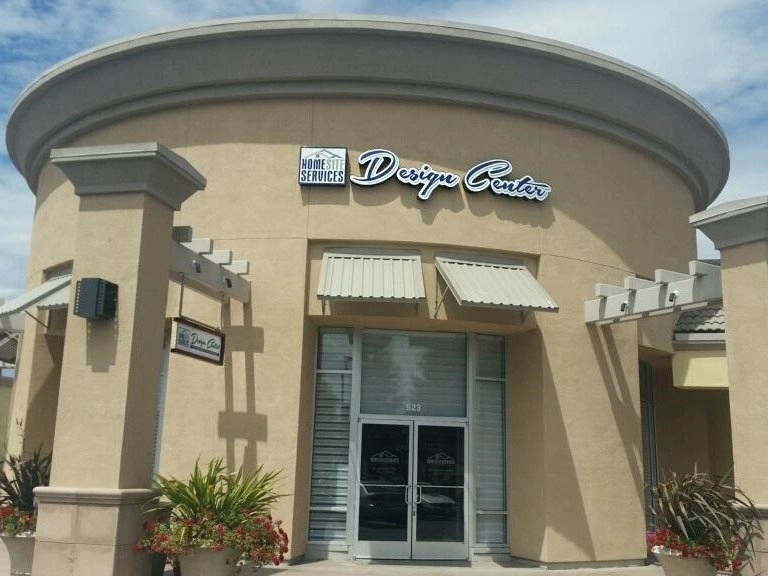 Hunter Douglas Dealer Image