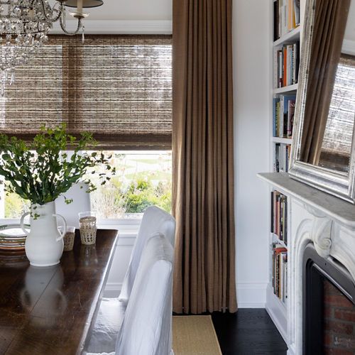 photo: madams-provenance-diningroom02:square-md