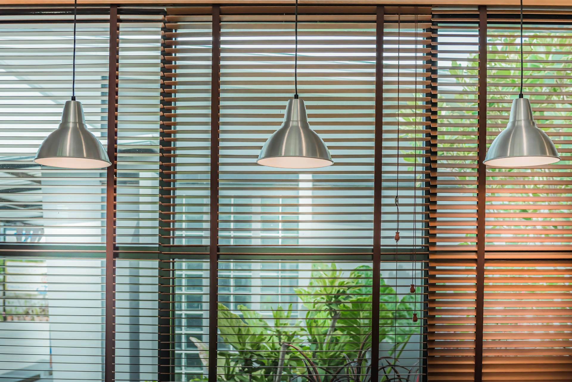 photo: 10041649-banner-how-to-tell-if-you-need-new-blinds-for-windows-in-2025.jpg