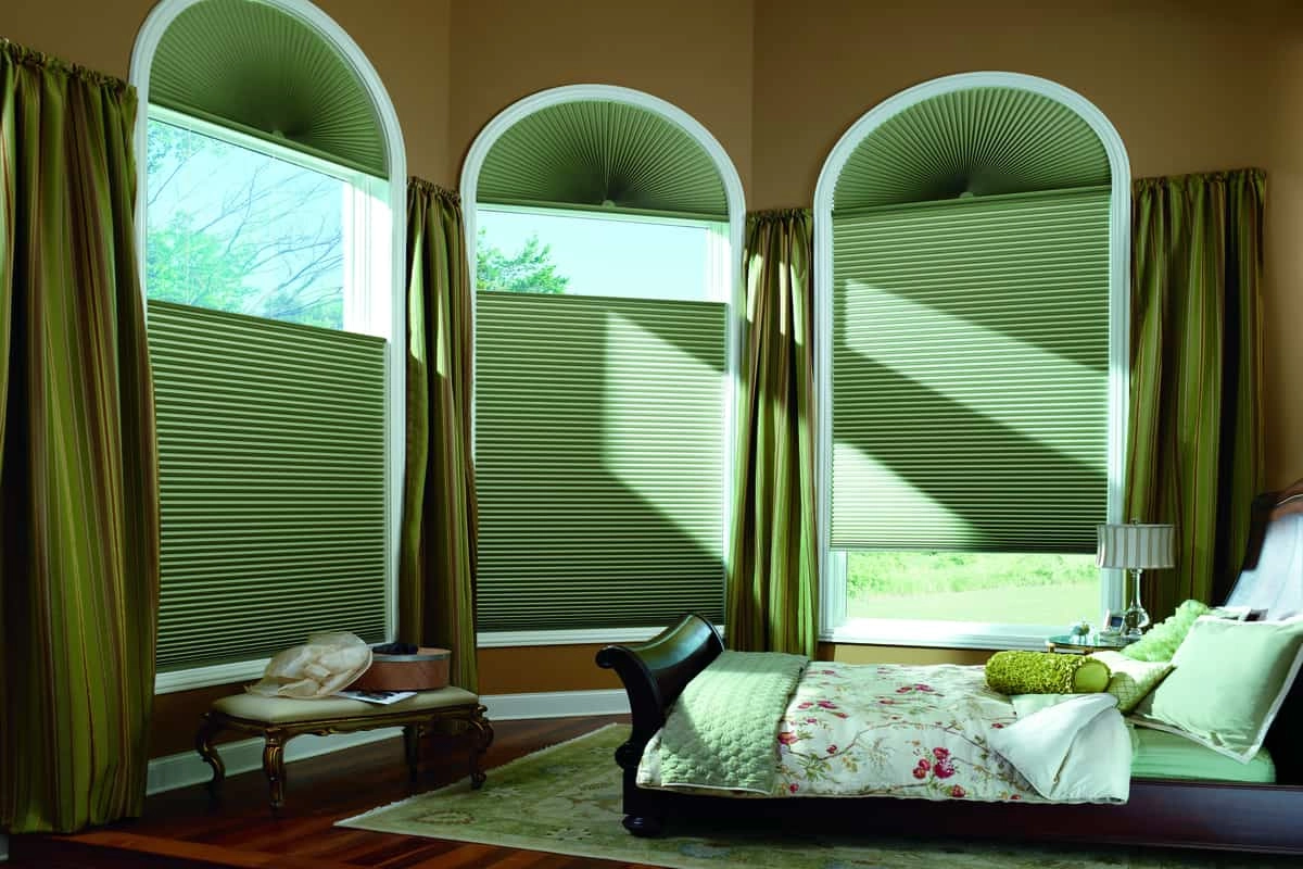 photo: 10027382-banner-how-to-cover-uniquely-shaped-windows.jpg