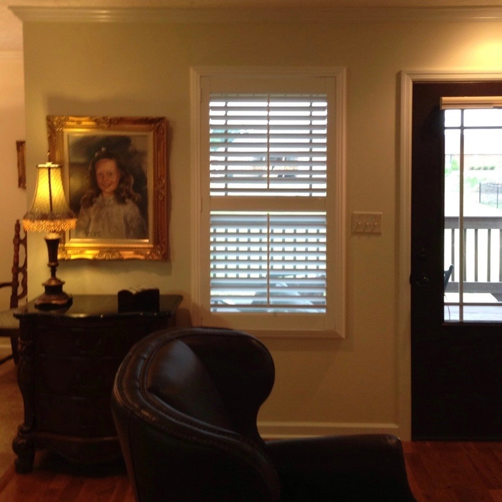 Hunter Douglas Dealer Image