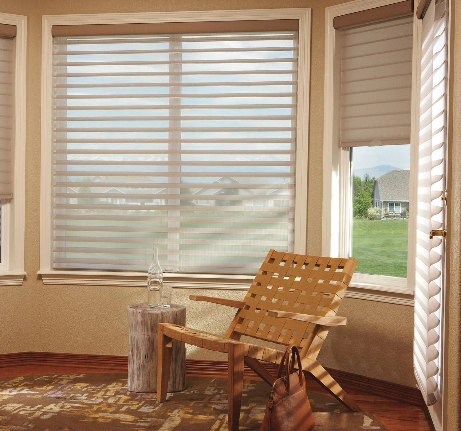 photo: 10041493-banner-choosing-between-shades-vs-drapes.jpg