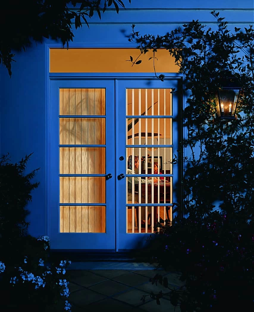 photo: 10041442-banner-vertical-blinds.jpg