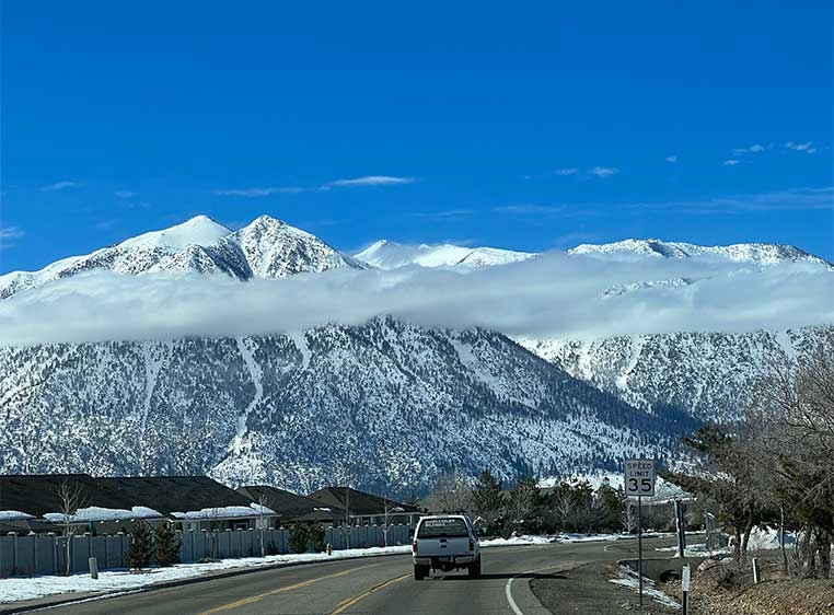 Hunter Douglas Dealer Image