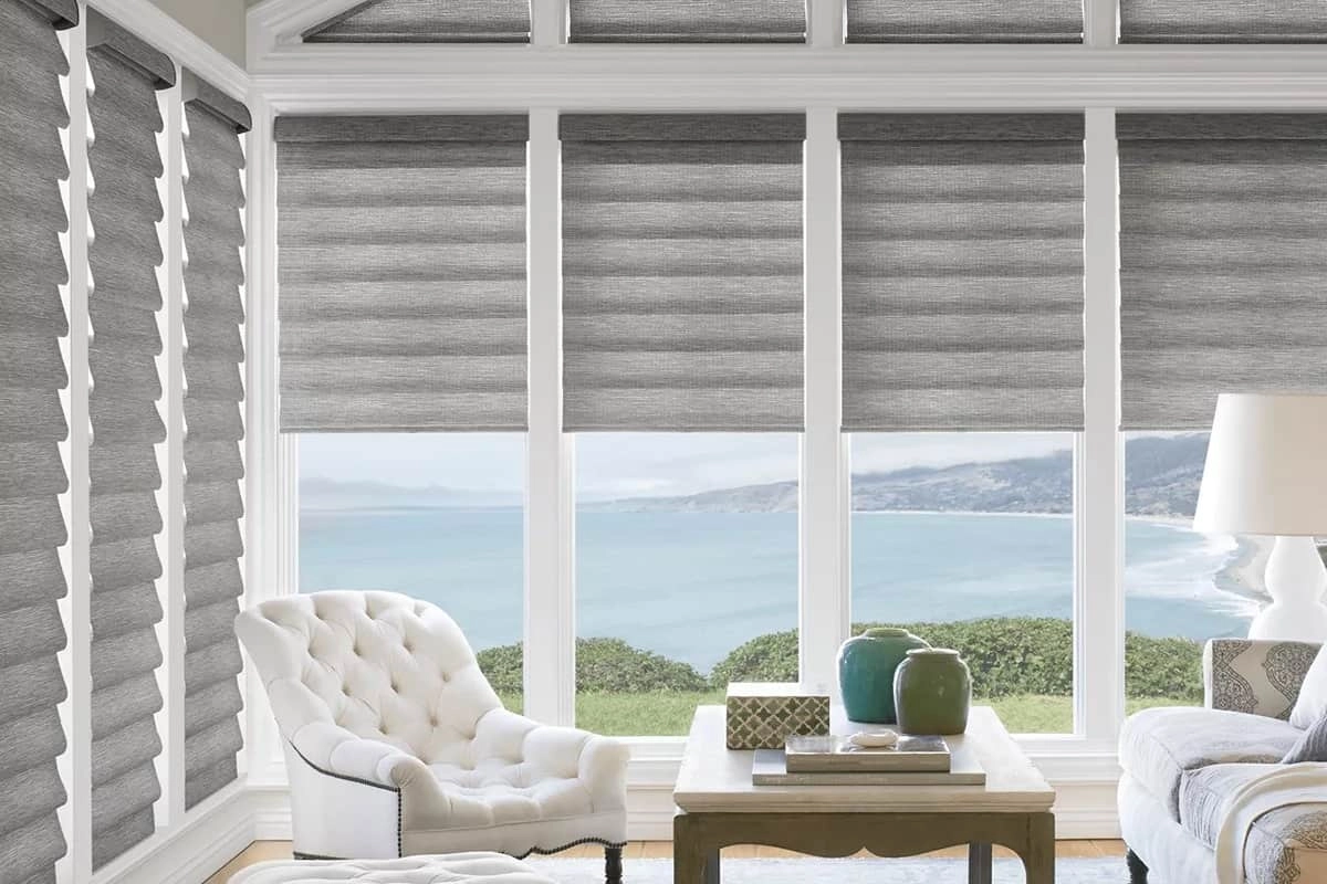 photo: 10036838-banner-outfitting-your-home-in-beautiful-roman-shades.jpg