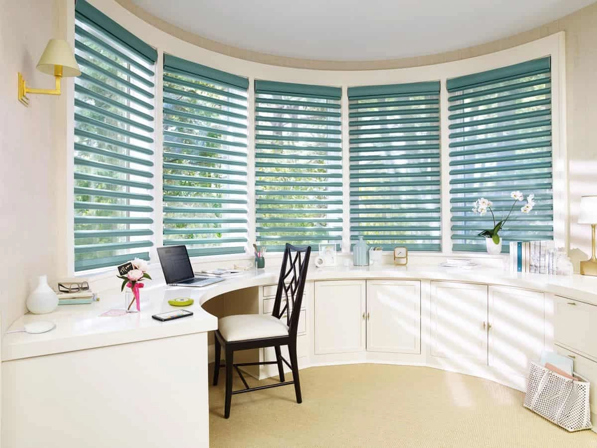 photo: 10025169-banner-benefits-of-motorized-blinds.jpg