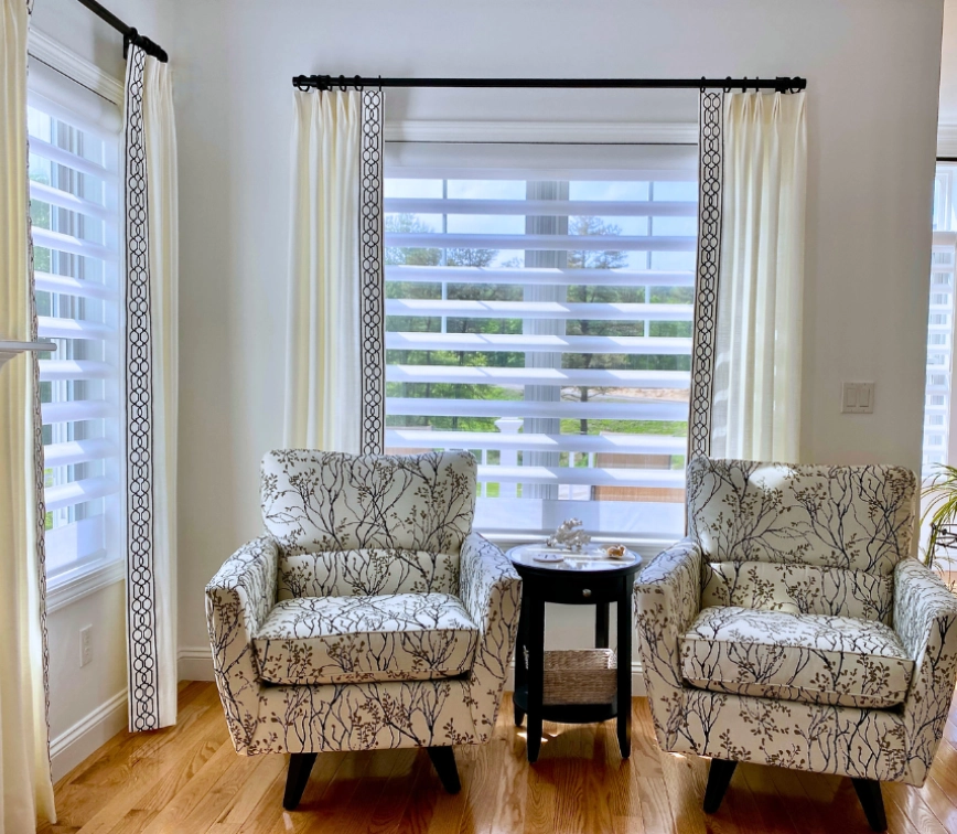 Hunter Douglas Dealer Image