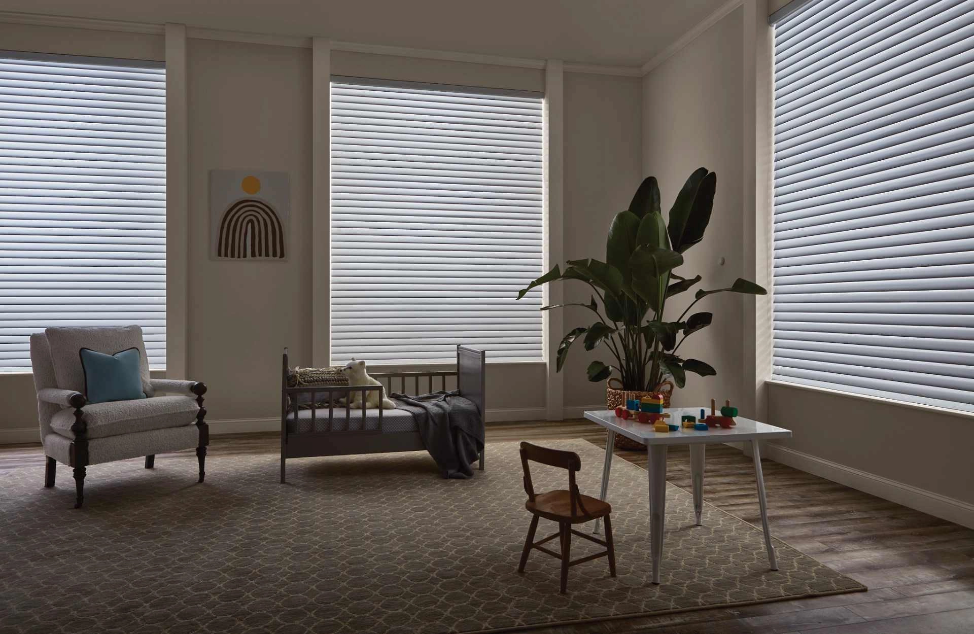 photo: 10028746-banner-make-a-modern-interior-with-motorization.jpg