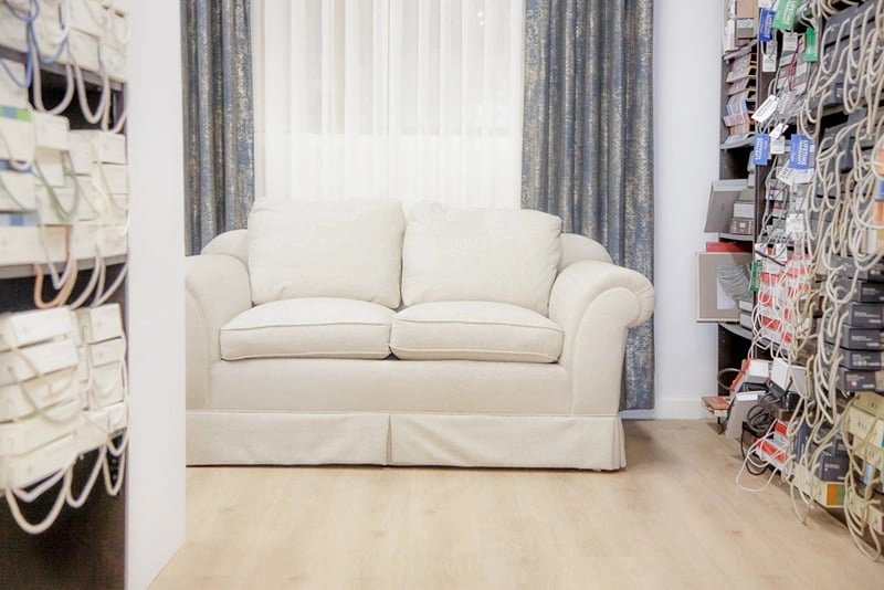 Larry's Design Center showroom.