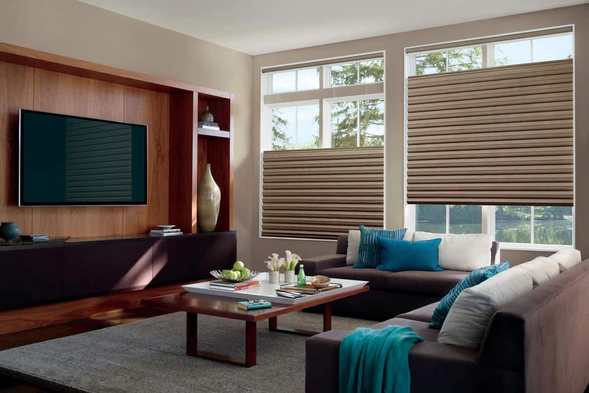photo: 10025382-banner-benefits-of-fall-window-treatments.jpg