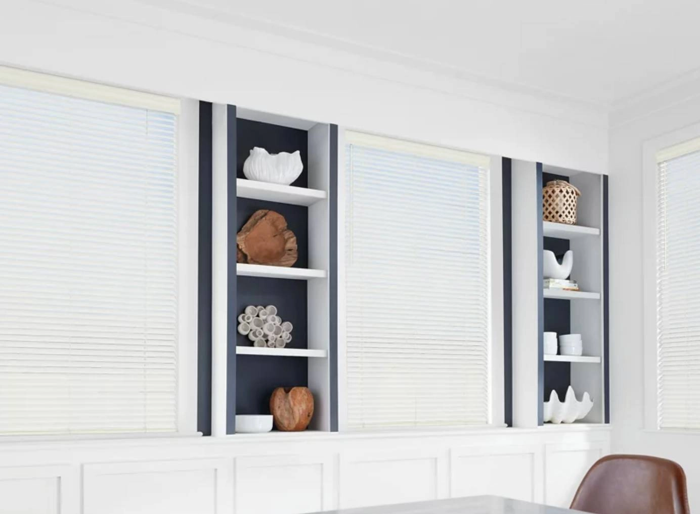 Hunter Douglas faux wood blinds in a living room near Portland, OR.