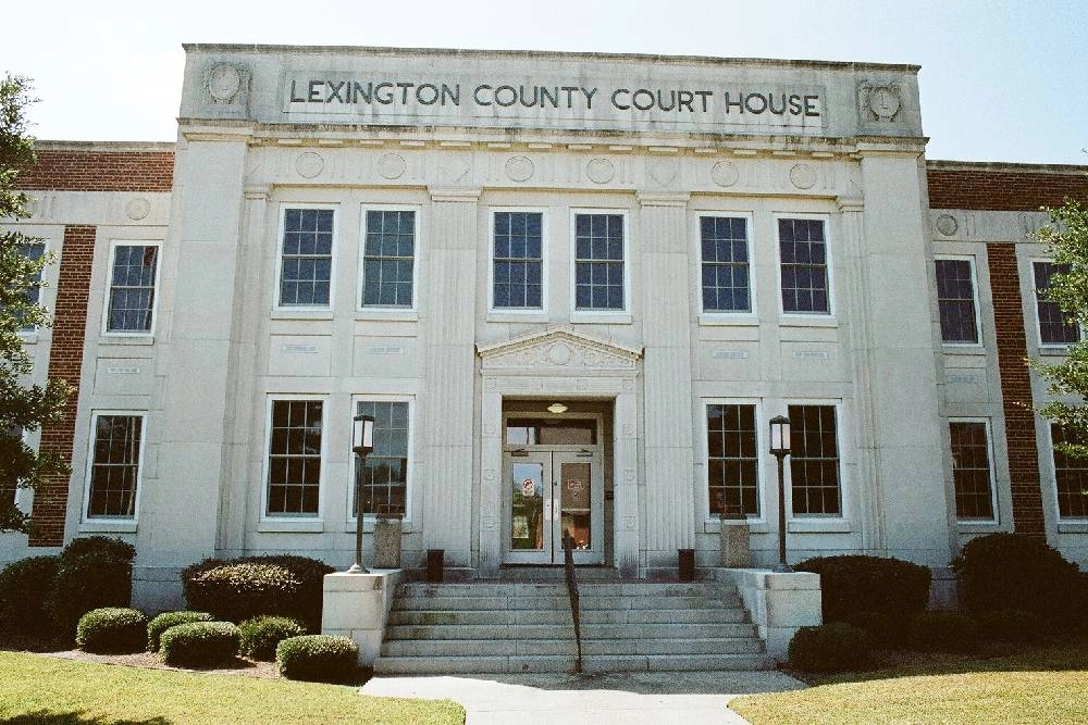 photo: 10040815-tiles-lexington-county-courthouse-near-lexington-sc.jpg