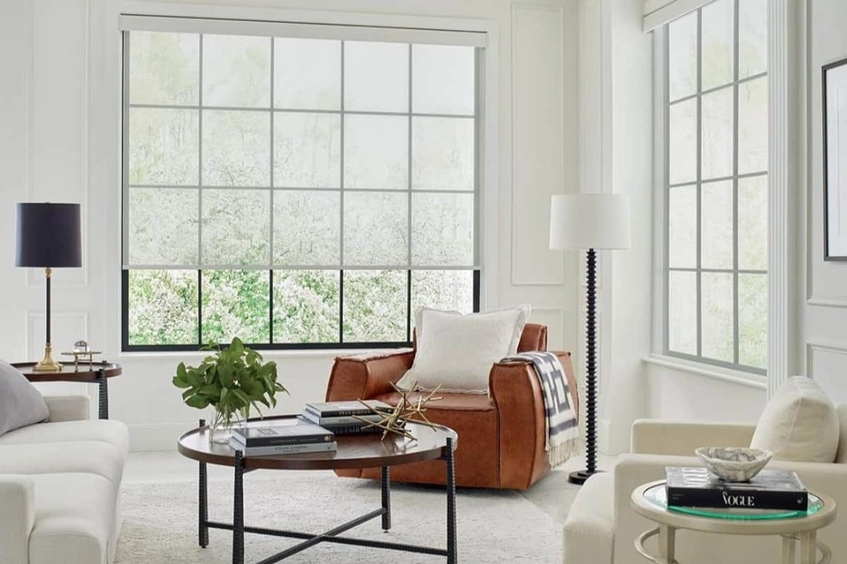 photo: 10043002-banner-which-roller-shades-are-in-style-for-2022.jpg