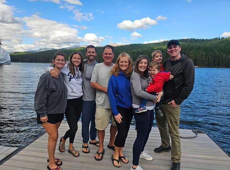 Hunter Douglas Dealer Image