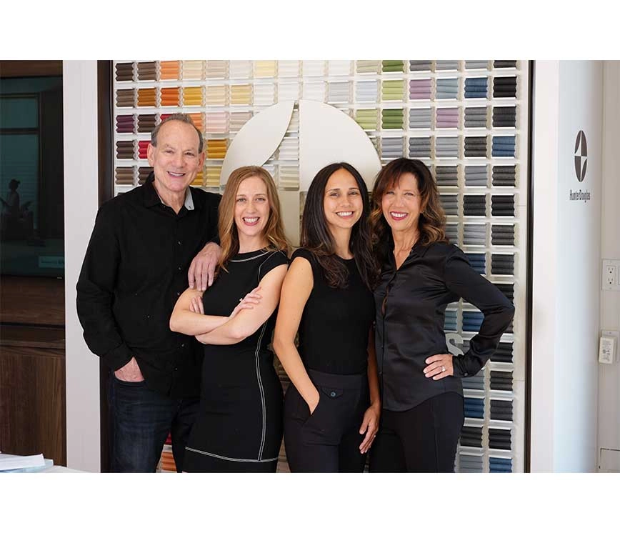 Hunter Douglas Dealer Image