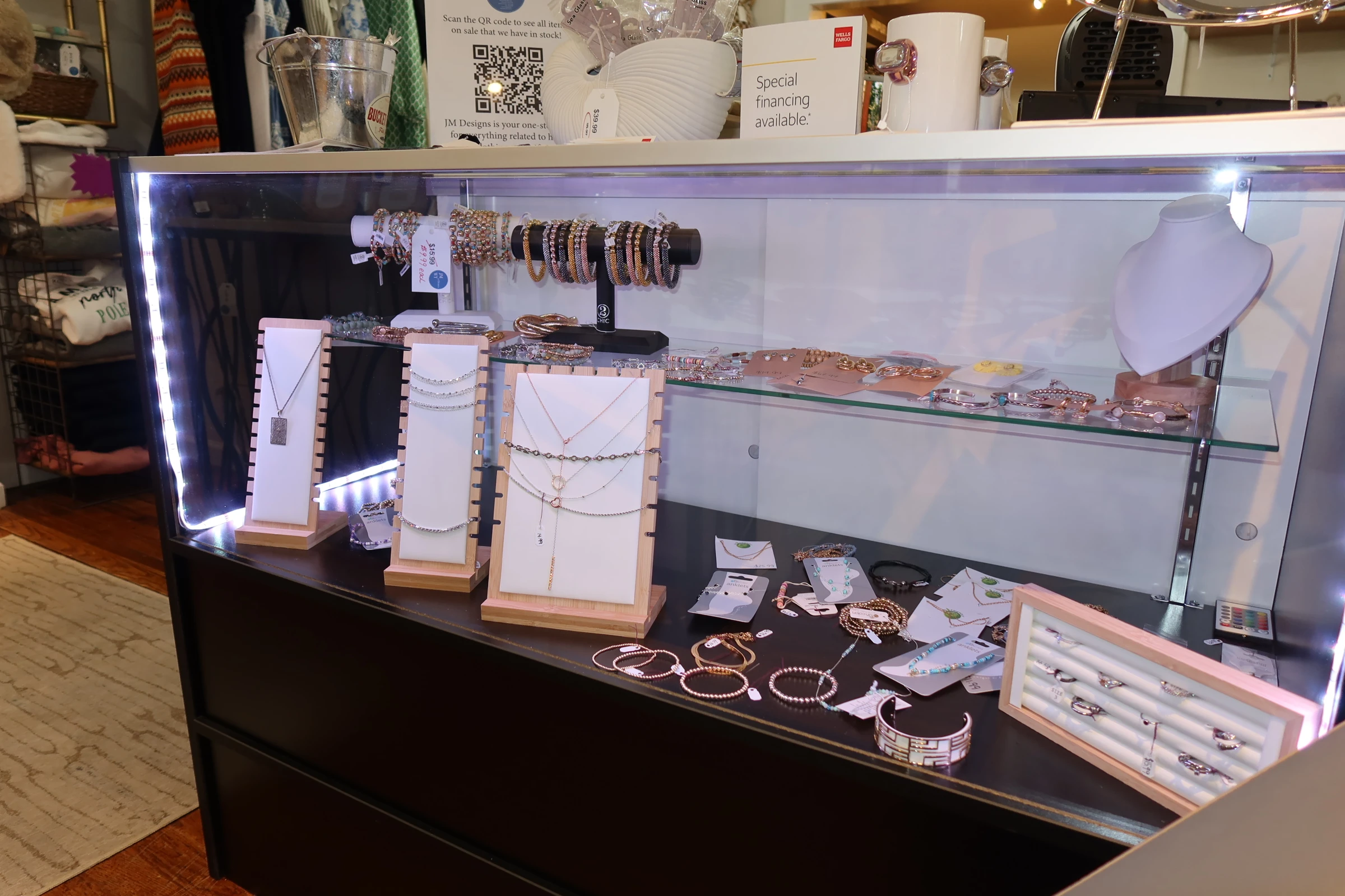Jewelry and accessories