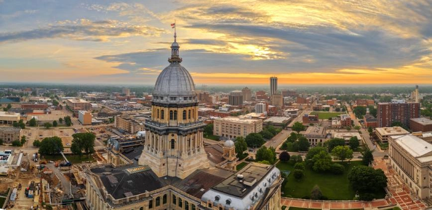 Aerial image of Springfield, IL, where House To A Home Interiors provides Hunter Douglas window treatments