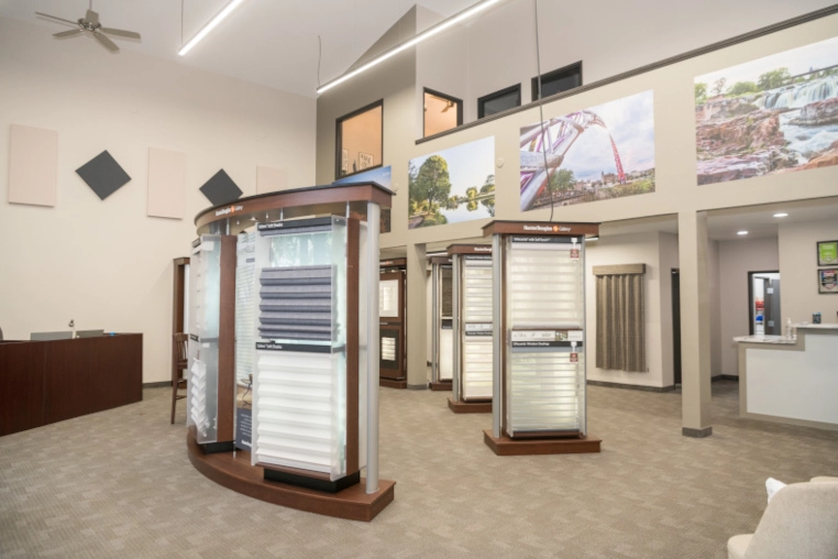 Hunter Douglas Dealer Image