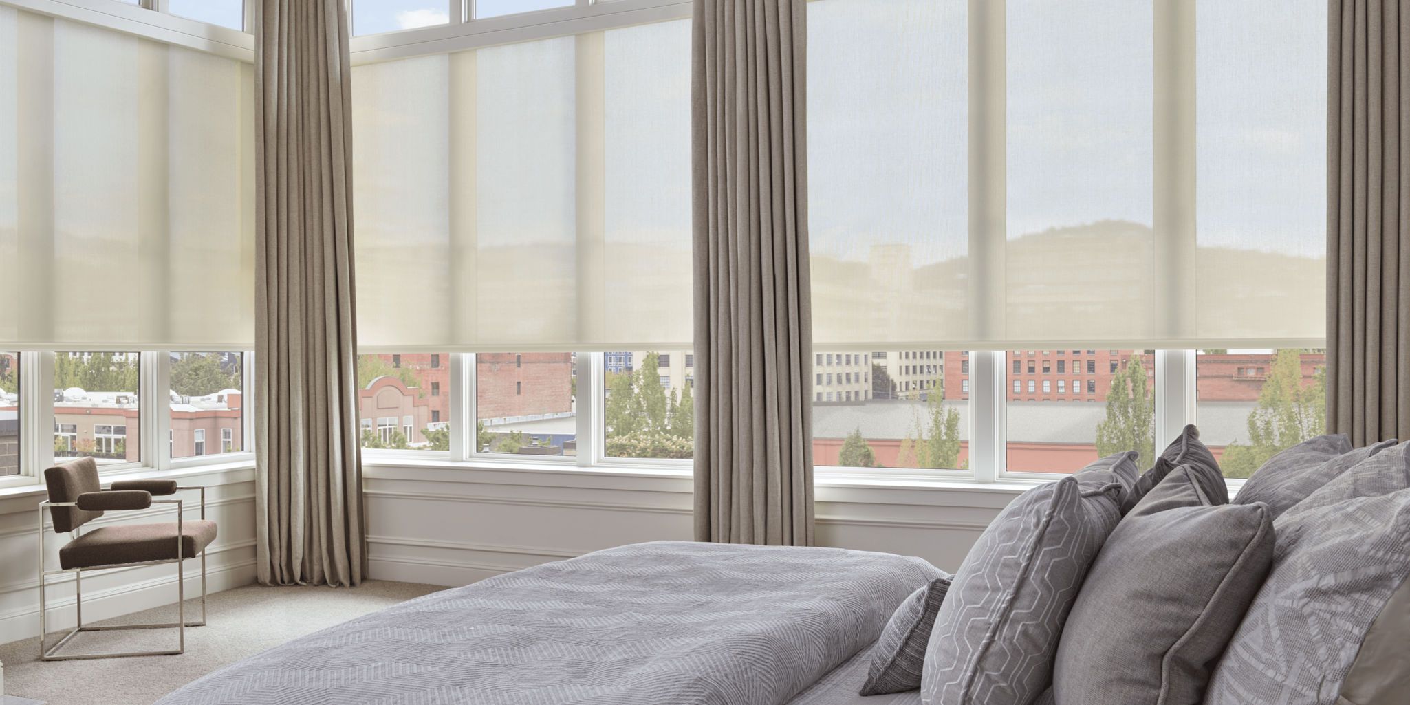 photo: designer-screen-shades-umbria-pebble-105783342-2-1:horizontal-lg