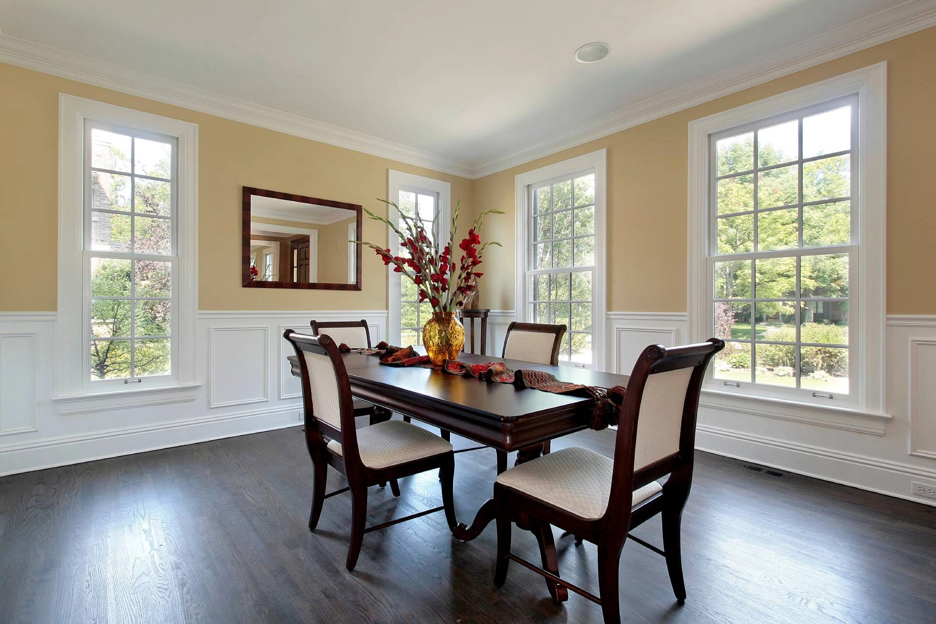 A new dining room with various window sizes near Sacramento, CA