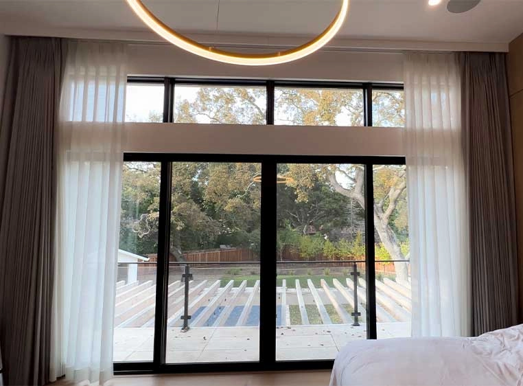 Hunter Douglas Dealer Image