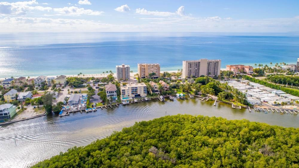 Bonita Springs Beach, Florida