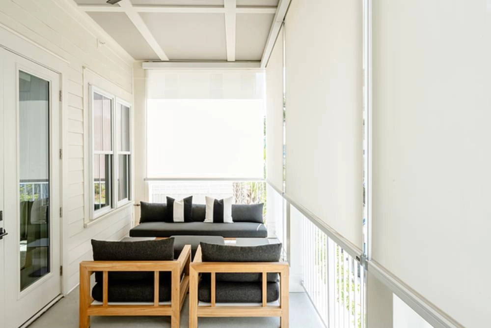 photo: 10040211-site-outdoor-patio-shades-blocking-light.jpg