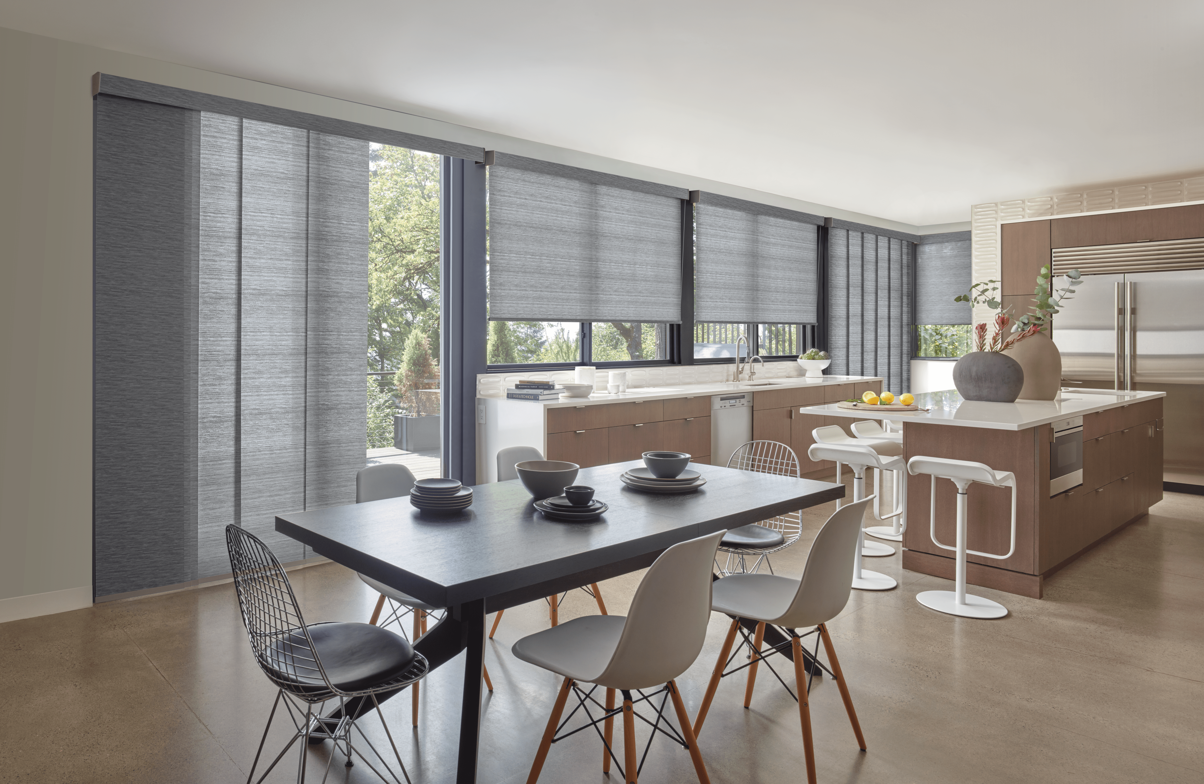 Using Vertical Blinds and Horizontal Blinds Together