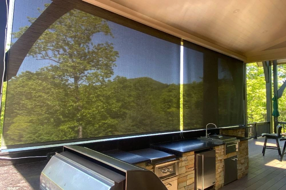 photo: 10027465-reduce-heat-light-glare-1000px.jpg