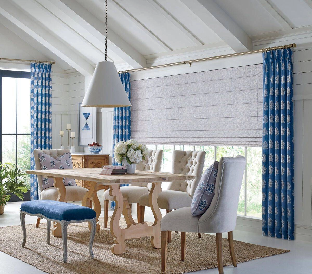 photo: 10041442-banner-top-window-treatments-for-your-dining-room.jpg