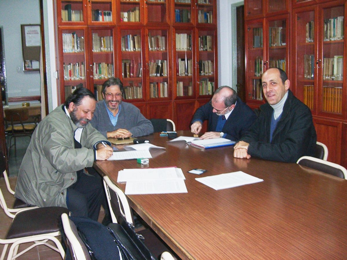 Documento del convenio con la Facultad de Teología de la UCA