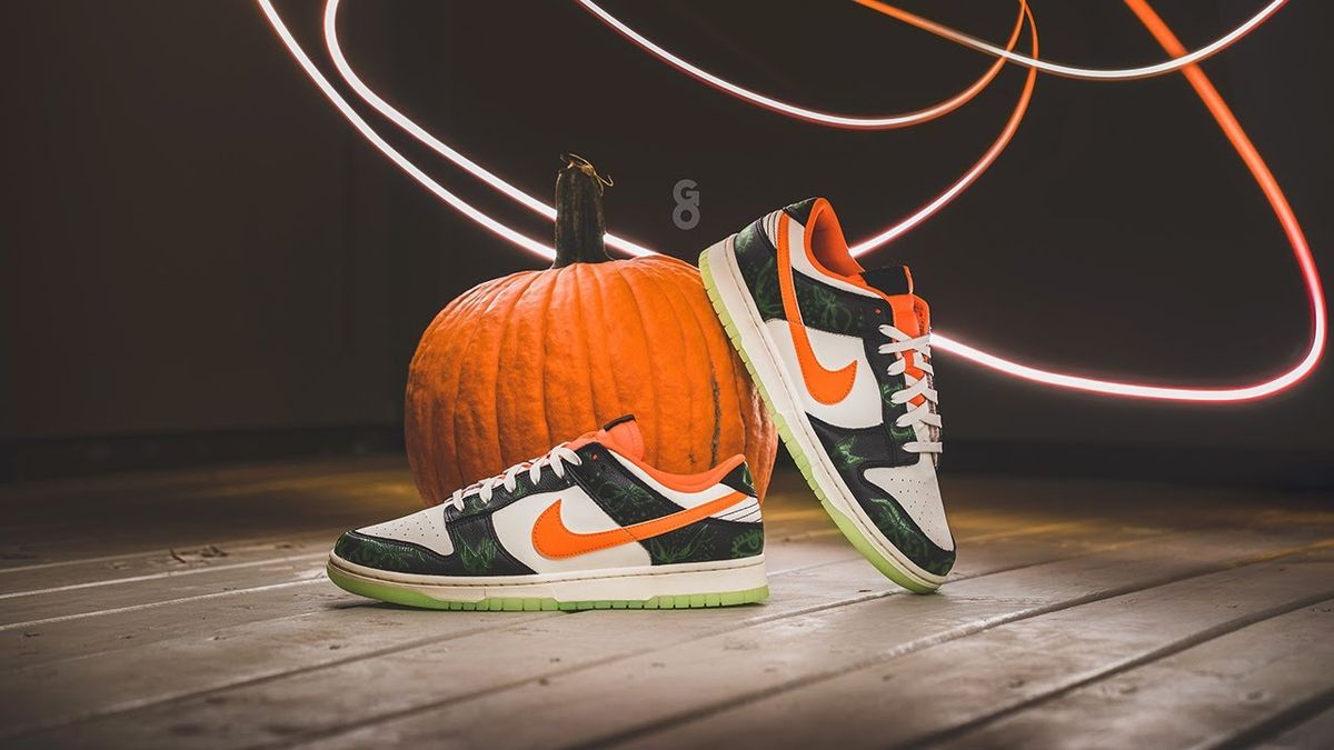 nike halloween dunk lows