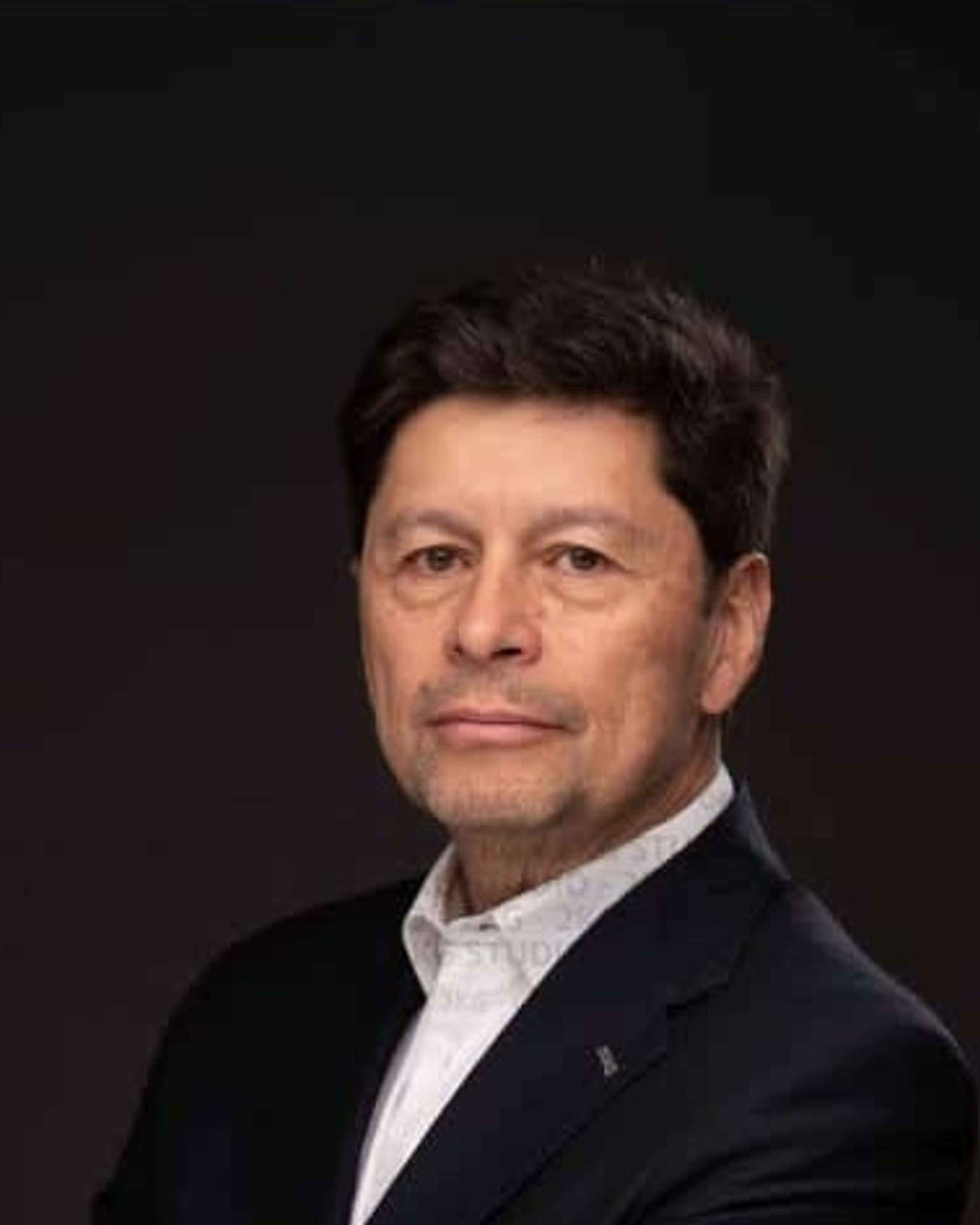 Carlos Neira
