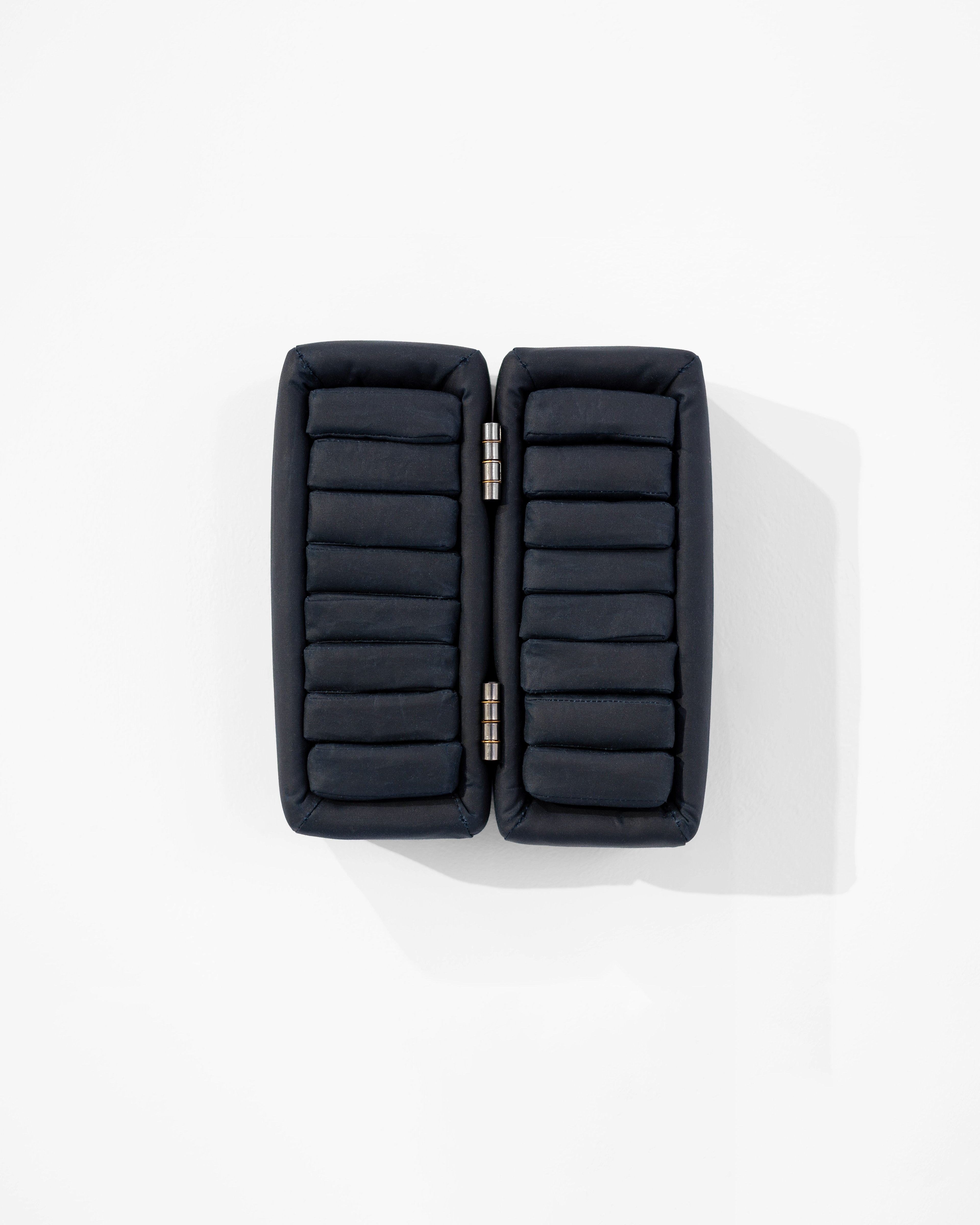 Water-Repellent Double Case with 16 Cushions