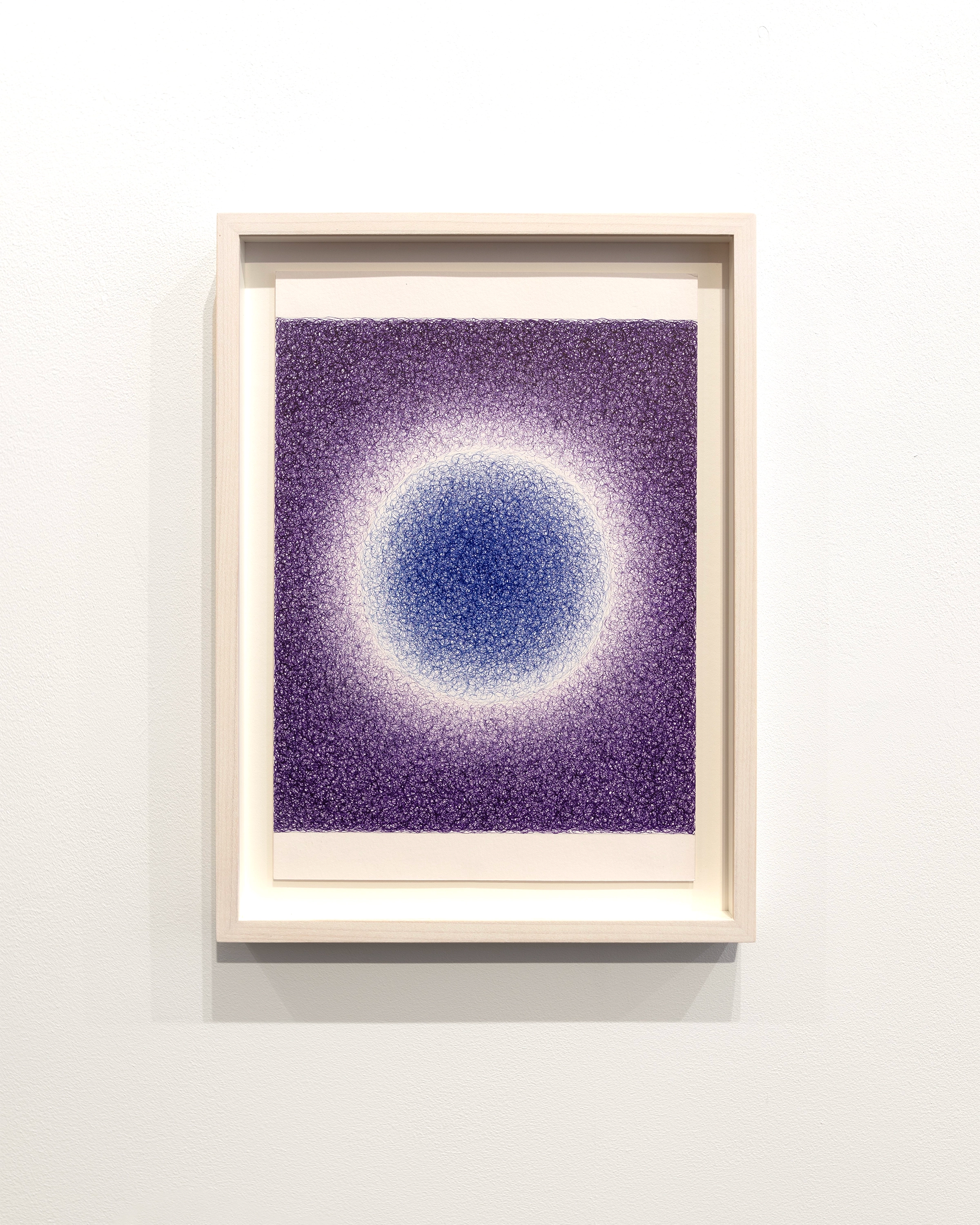 Circular glow (lila-blue)
