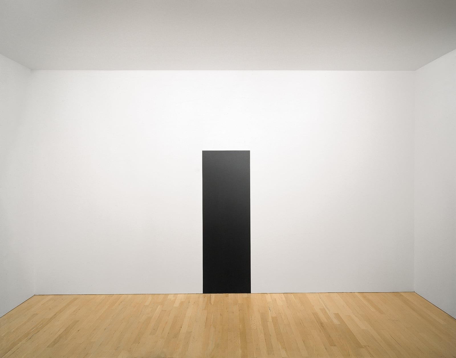 Frank Gerritz The Center Drawing, 1994 Graphite pencil on wall 180 x 60 cm Wynn Karmarsky: The Fifth Floor Foundation, New York, NY, USA