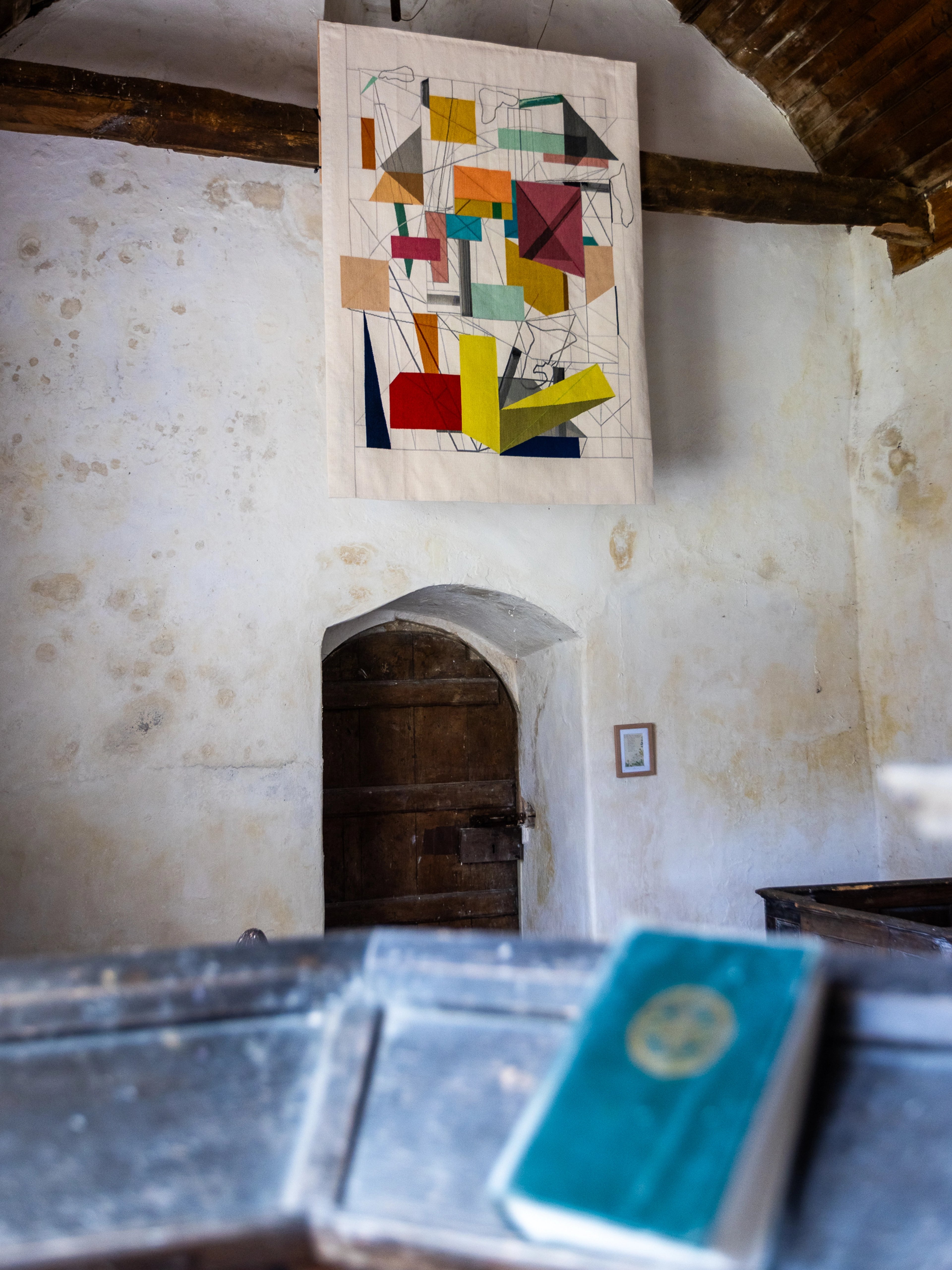 Compendium (tree) at St David, Llangeview, Monmouthshire Courtesy: Art+Christianity (curator Jacquiline Cresswell) & Hales Gallery Photo: Mud & Thunder, UK