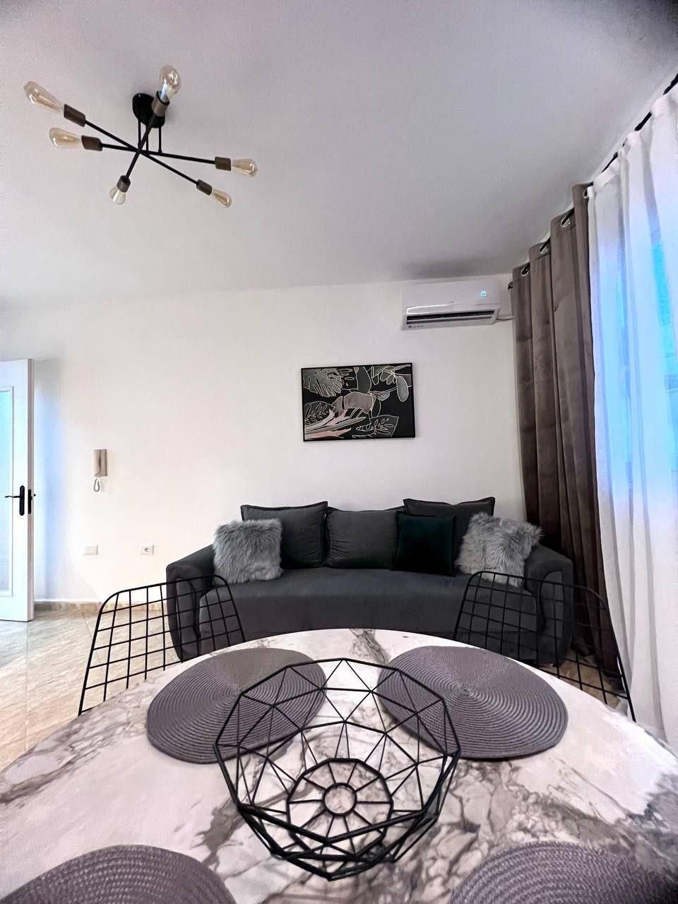 Mieszkanie 1 pokój 51 m² Bashkia Durres, Albania