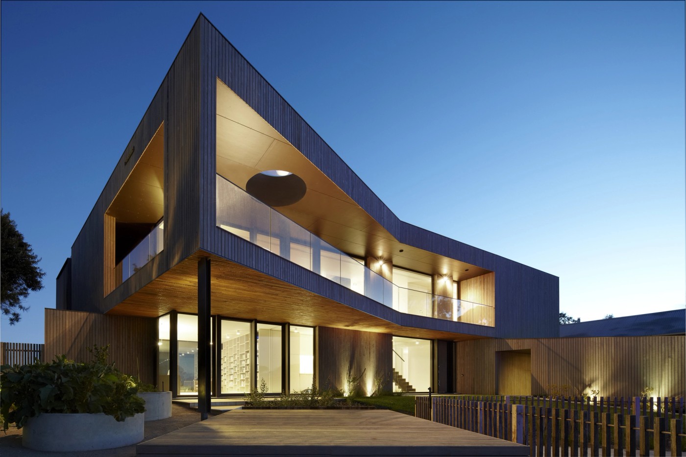 Glenn Longstaff - Bluff Avenue - Project completed through previous workplace.