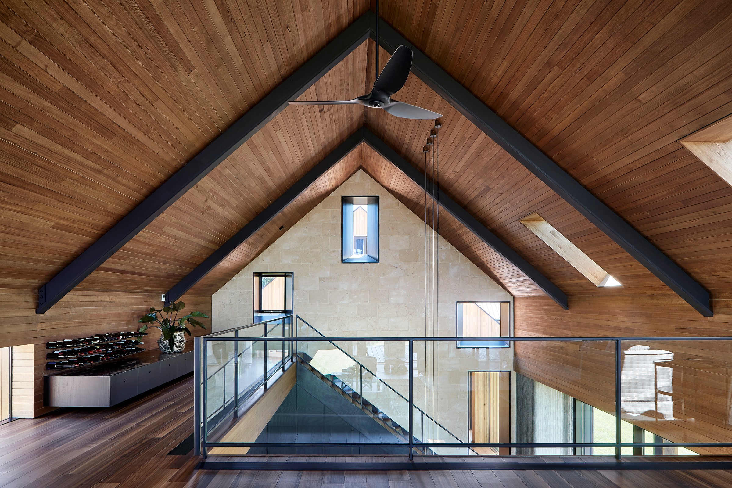 Flinders House