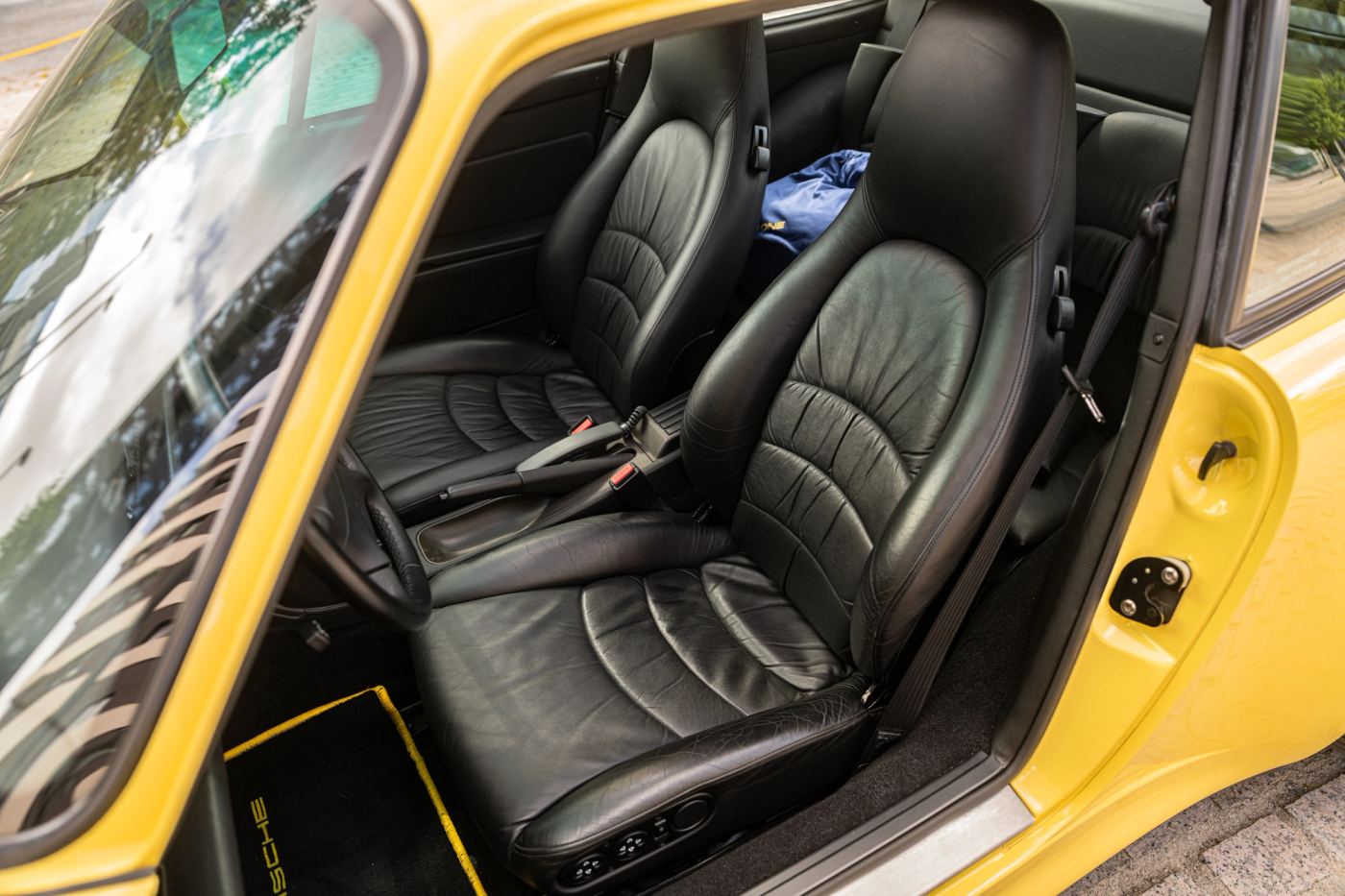Porsche 993 Carrera 4S — One Of One
