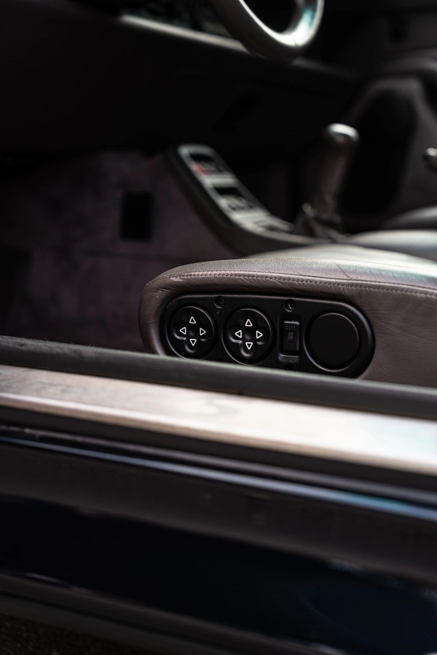 Porsche 993 Carrera 4S — One Of One