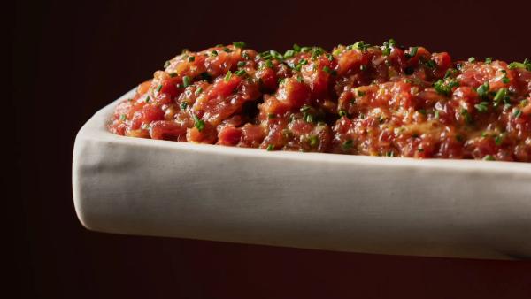 Steak tartar en Carnal Steakhouse, mejor restaurante de carne situado en Eixample, Barcelona 