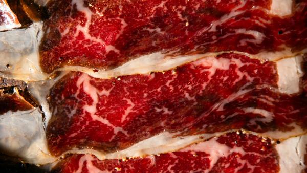 Jamón de ternera rubia gallega en Barcelona, Carnal Steak House