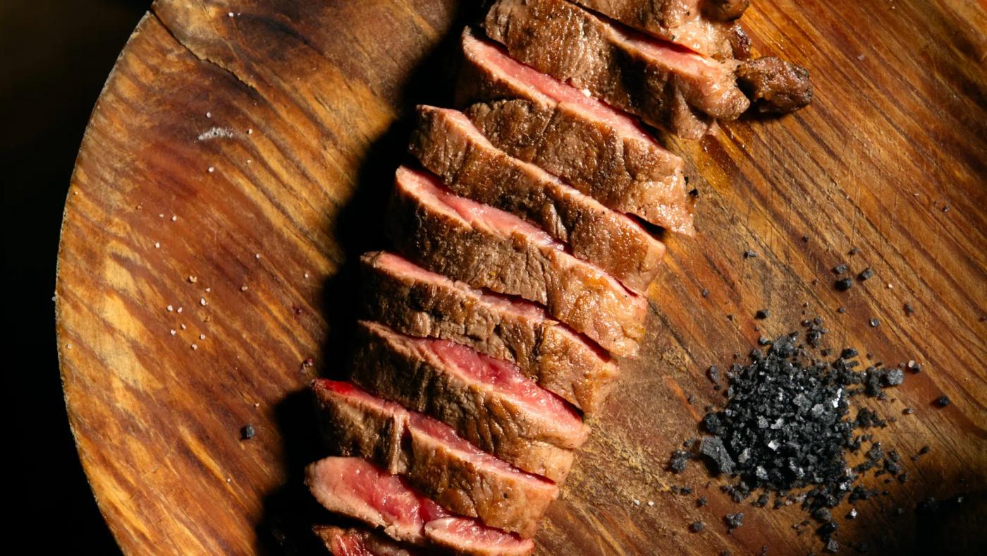 Llom alt argentí a la brasa a Carnal Steakhouse, best steak restaurants in Barcelona near Passeig de Gràcia