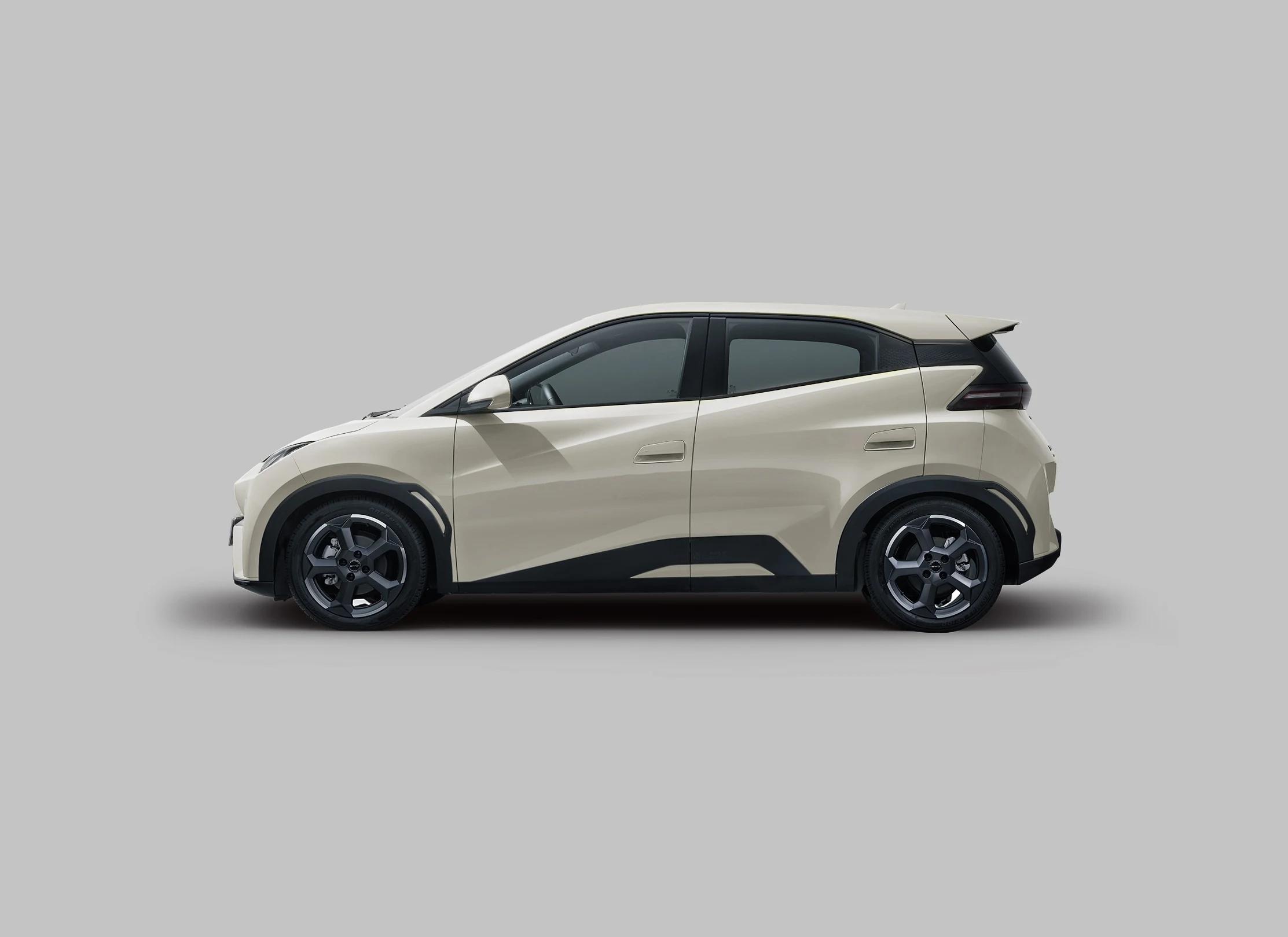 Dolphin Mini — Apricity White