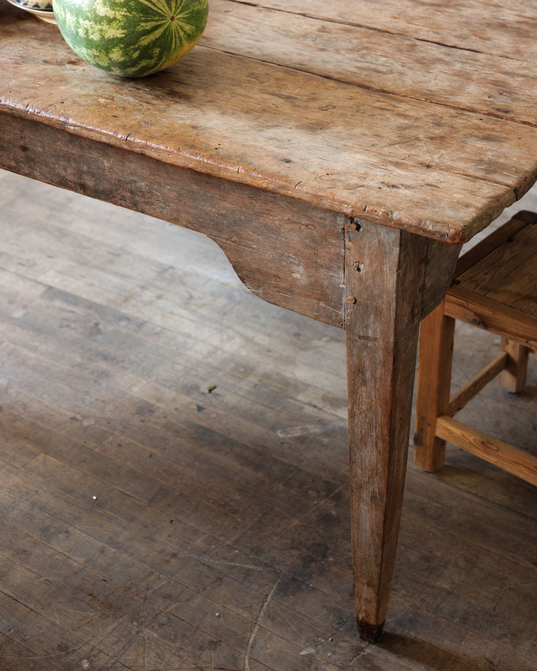 Grand Breakfast Table