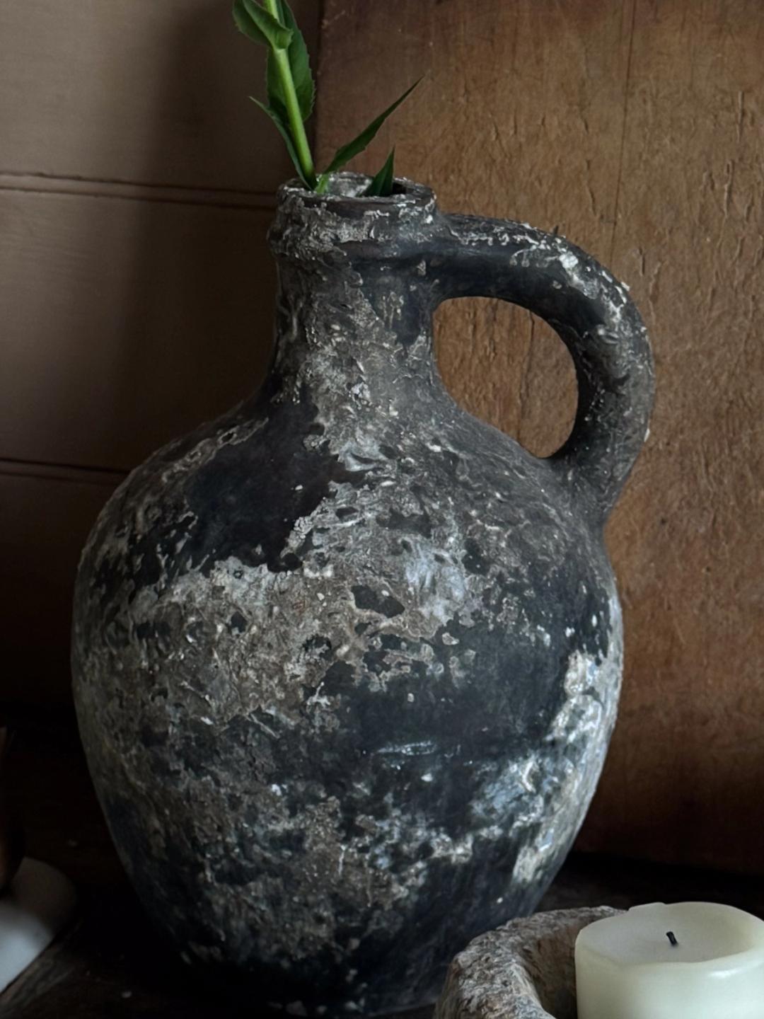 Pinch Neck Java Jar